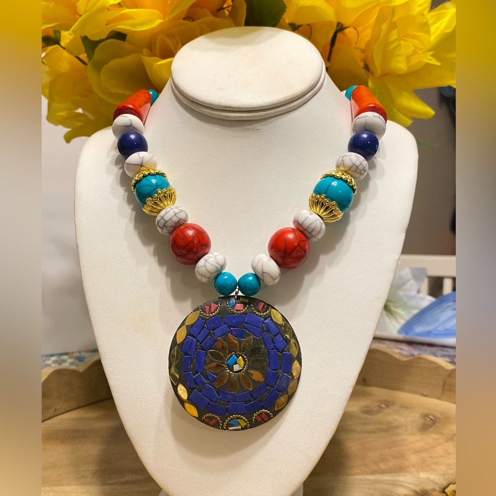 - ALLISON NECKLACE - Picture 7 of 10